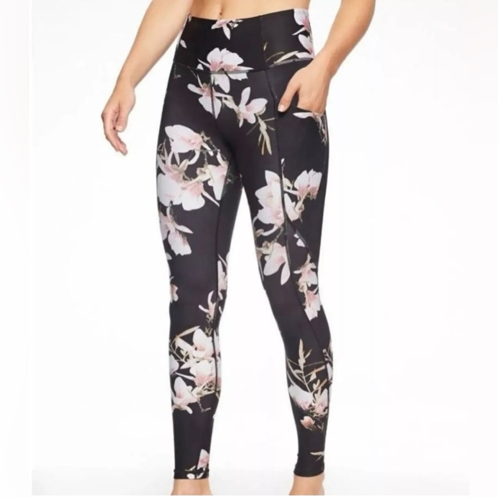 Athleta Salutation Stash Pocket Magnolia Floral Tight